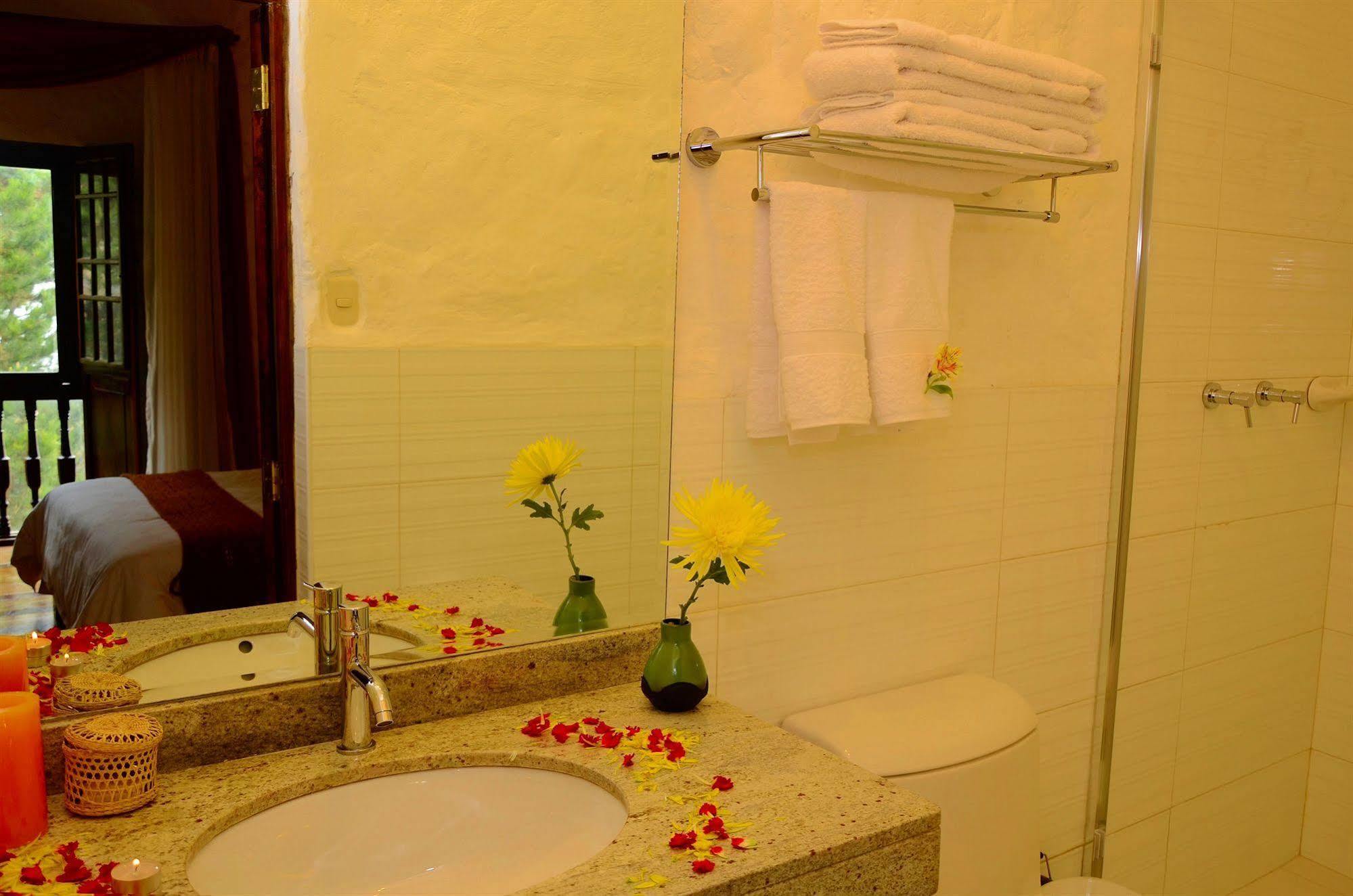 Unaytambo Boutique Hotel Cusco Exteriör bild